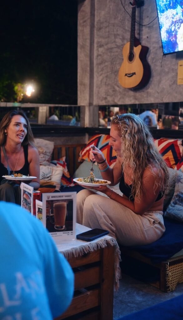 Solo female traveller snorkelling at Koh Tao coral reef | Wonderland Jungle Hostel