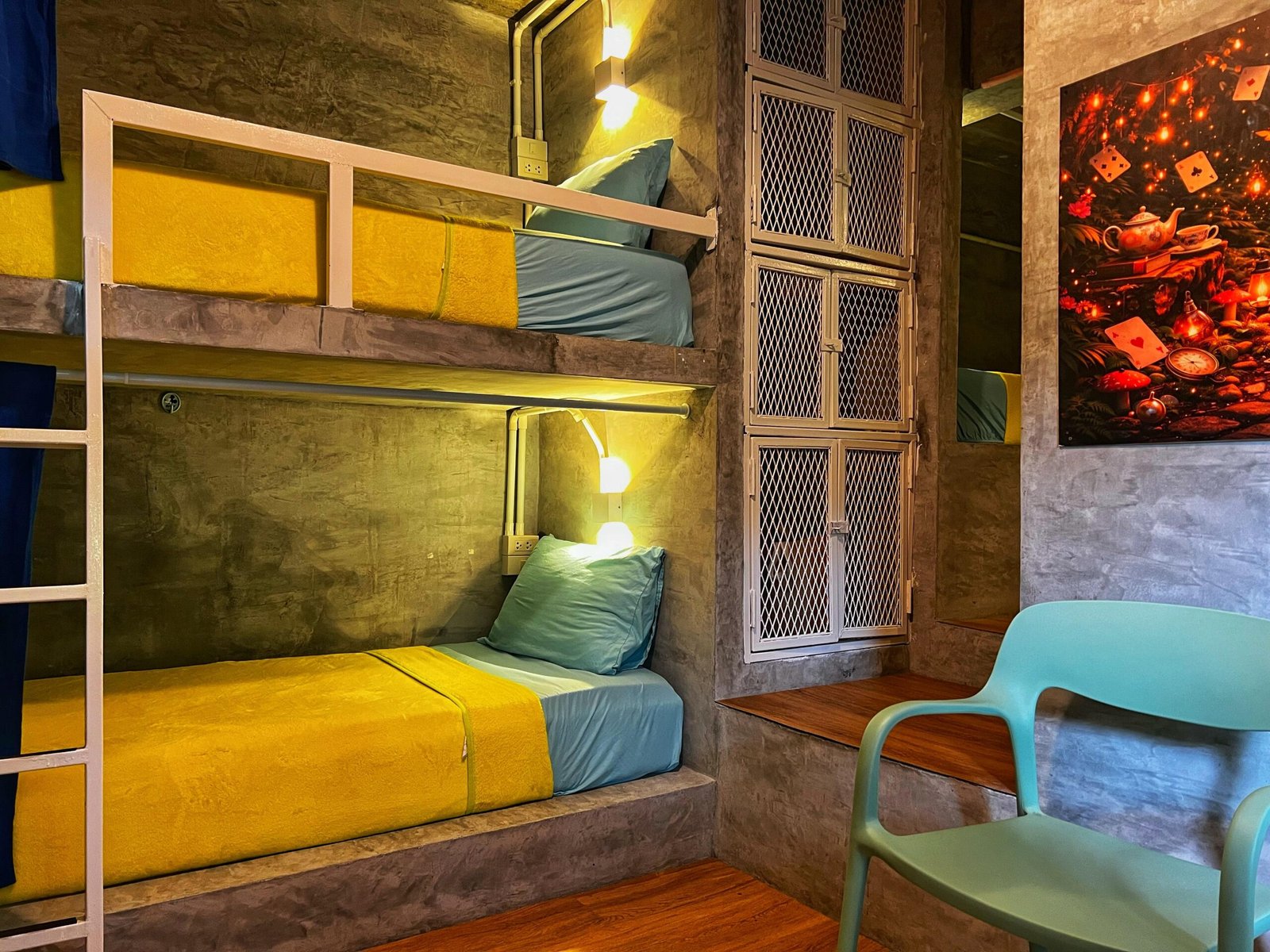 White Rabbit 6-bed dorm at Wonderland Jungle Hostel Koh Tao