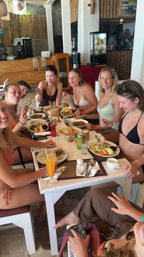 lunch with wonderland jungle hostel guests